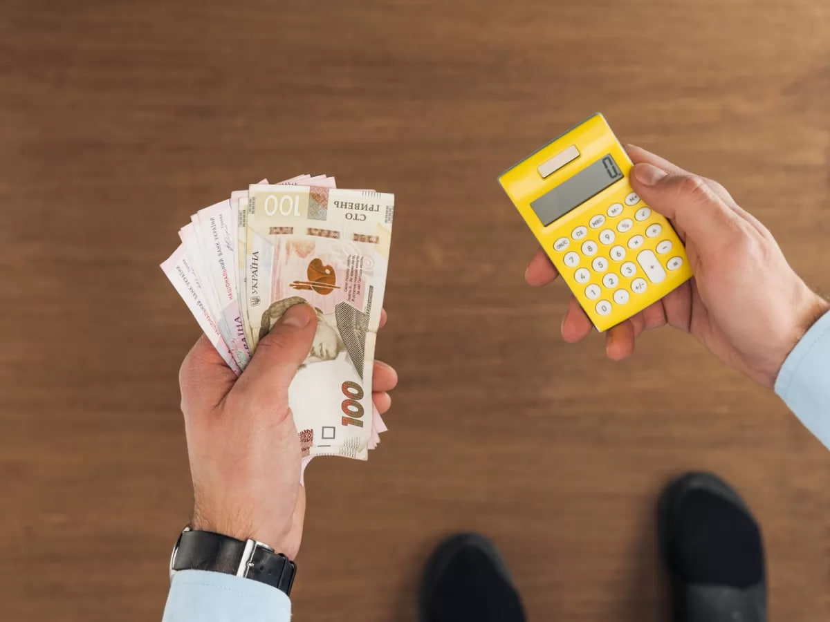 З початку року великий бізнес сплатив майже 158 млрд грн податків / Фото: Depositphotos