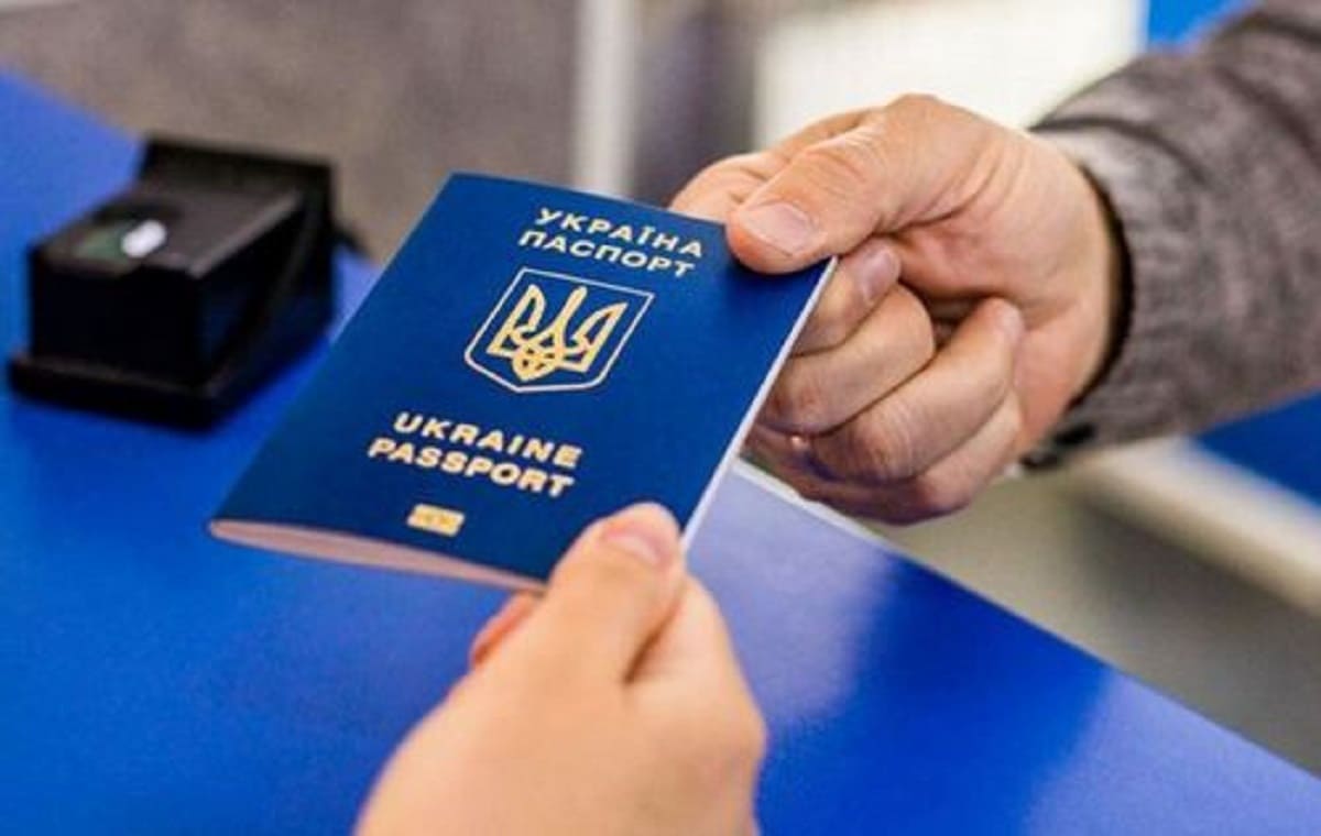 В Україні підвищили ціни на оформлення документів: наскільки зростуть послуги