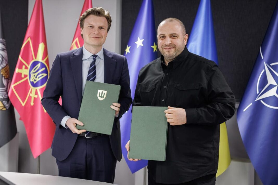 Рубен Брекельманс і Рустєм Умєров на спільній зустрічі у Києві / Фото: facebook.com/rustemumerov.ua