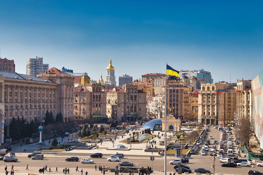Україна офіційно затвердила дорожні карти для старту переговорів про вступ до ЄС / Фото: Pixabay