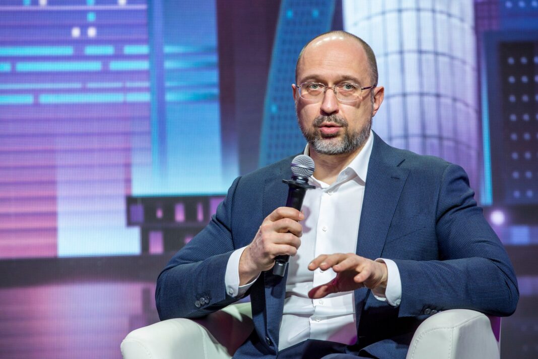 В індустріальних парках України з'являться 25 нових заводів (фото: facebook.com/dshmyhal)