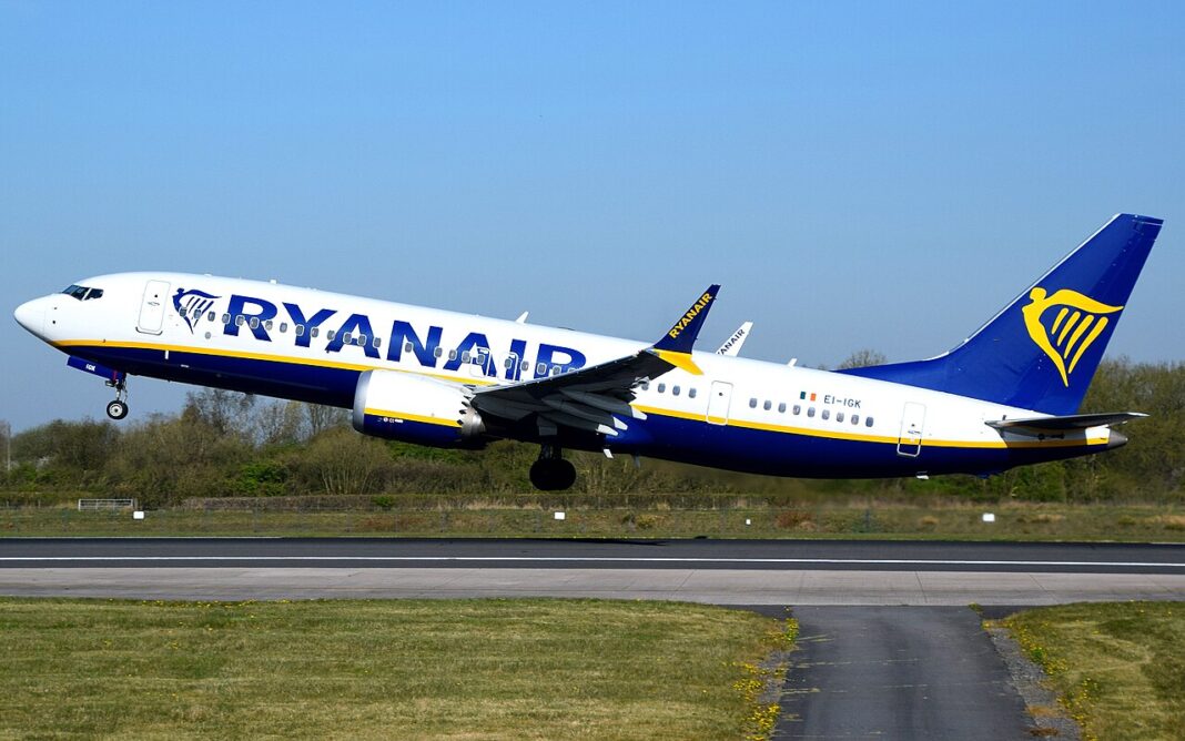 Ryanair запроваджує штрафи