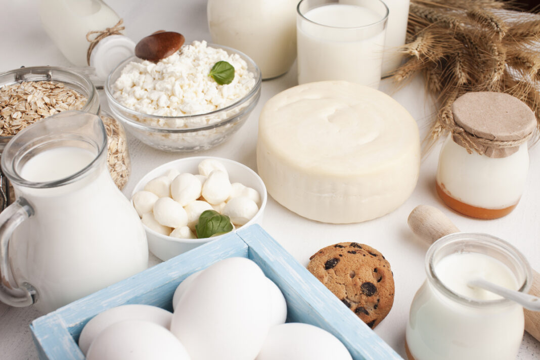 Ціни на молочні продукти в Україні знизилися: причини / Фото: Freepik