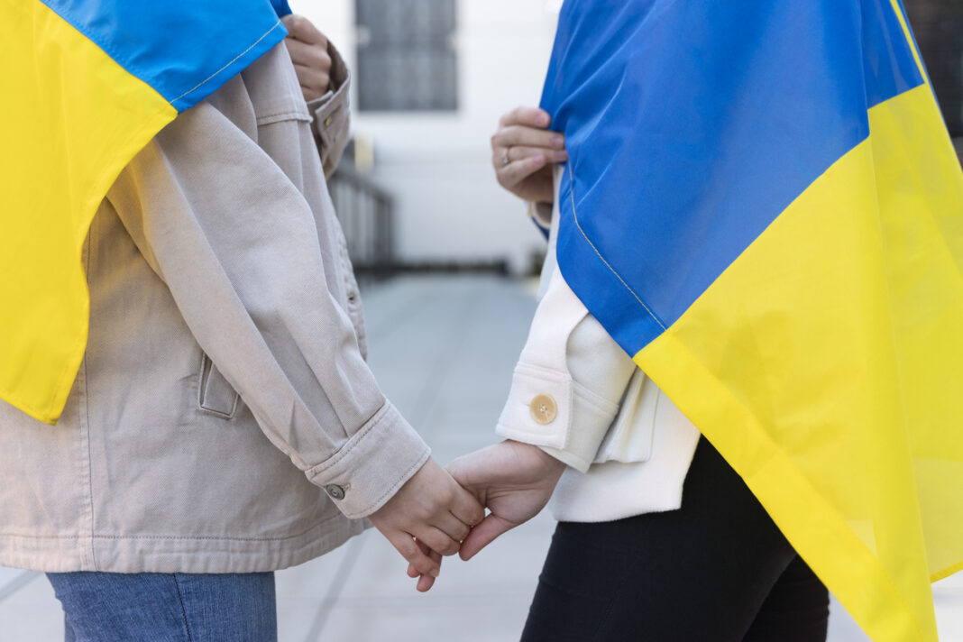 Швейцарія готується змінити правила надання тимчасового захисту українцям: хто ризикує втратити статус / Фото: Freepik