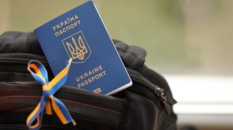 кримінальна відповідальність для військовозобов'язаних за втечу за кордон