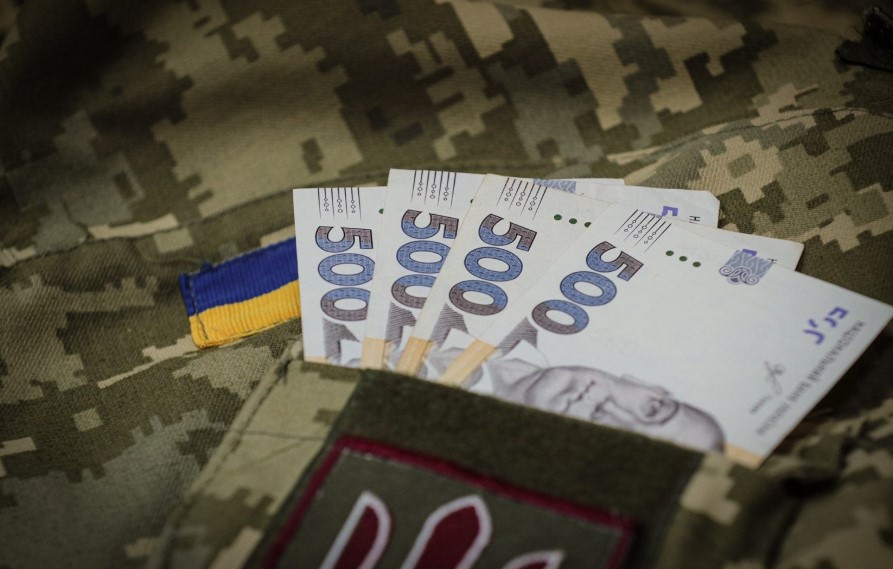Військовим з хворобами після російського полону планують виплачувати кошти