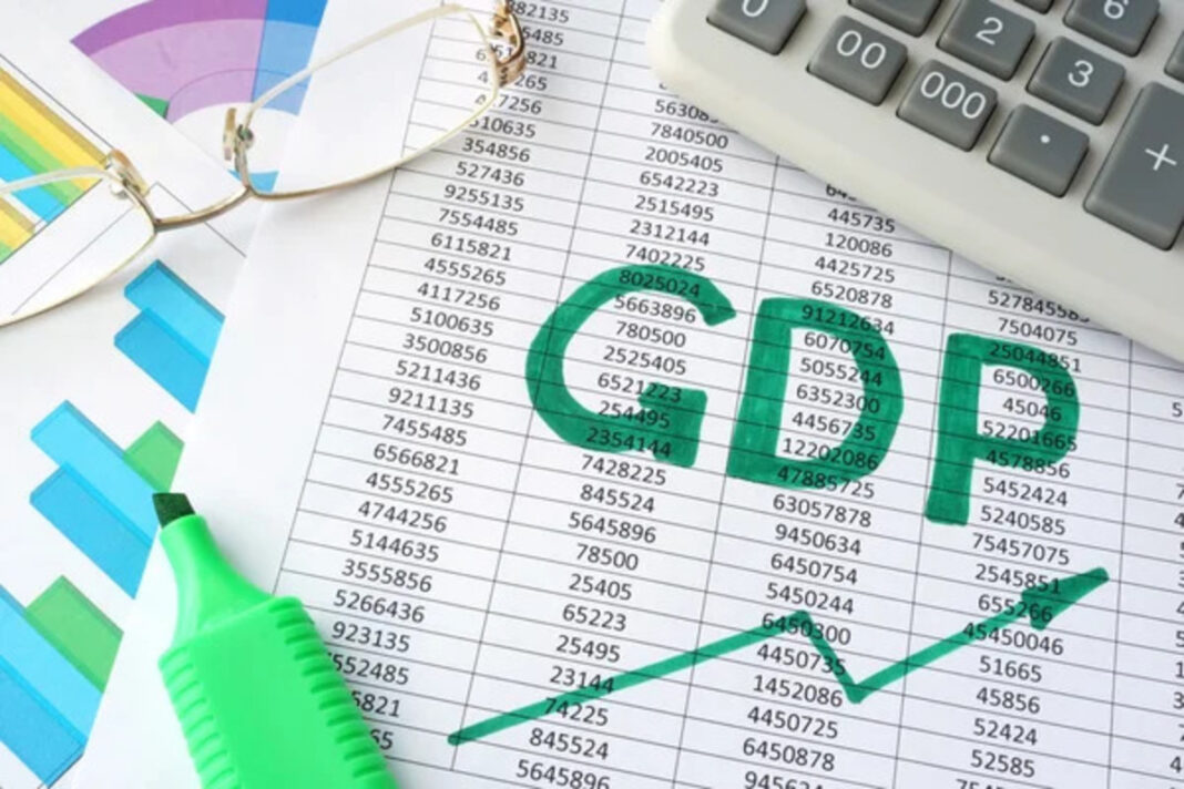 Fitch підняло прогноз світової економіки на 2025-й: зростання буде, але не таке швидке, як торік / Фото: Depsitphtos
