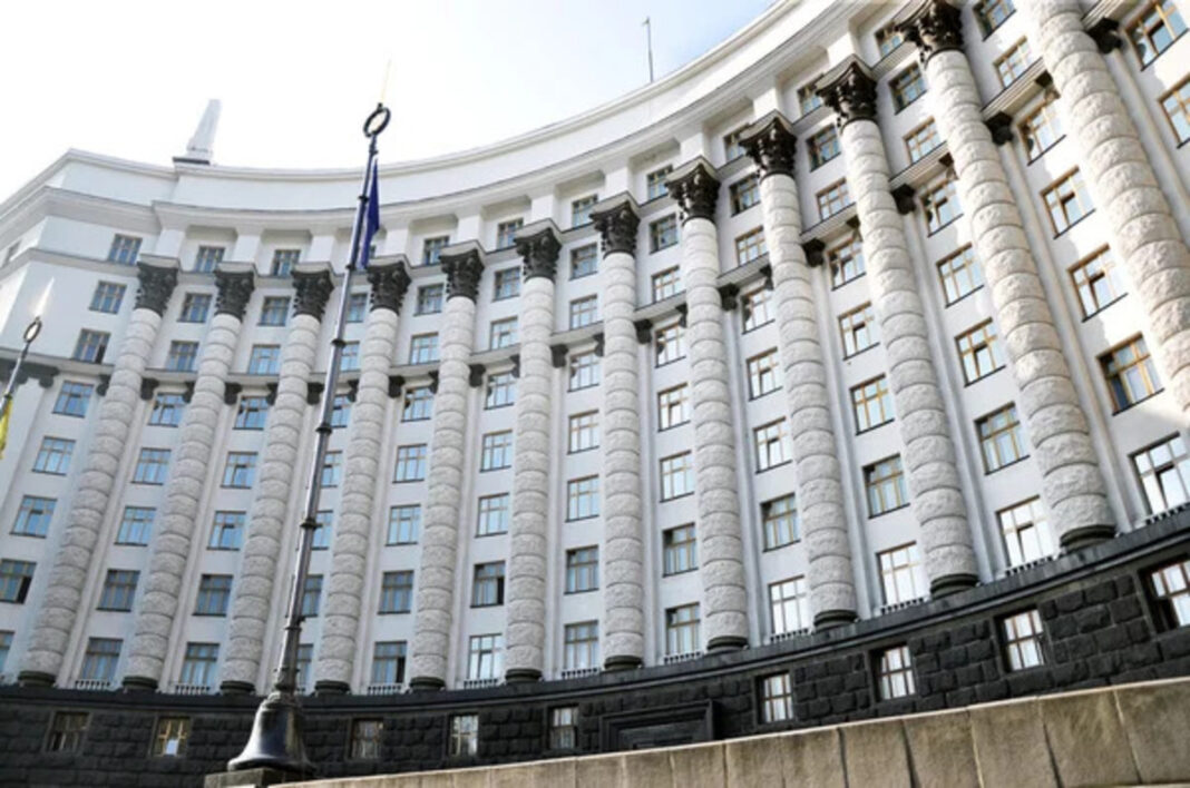 Кабмін розширив повноваження громад для швидшого відновлення пошкодженого житла: що відомо / Фото: depositphotos