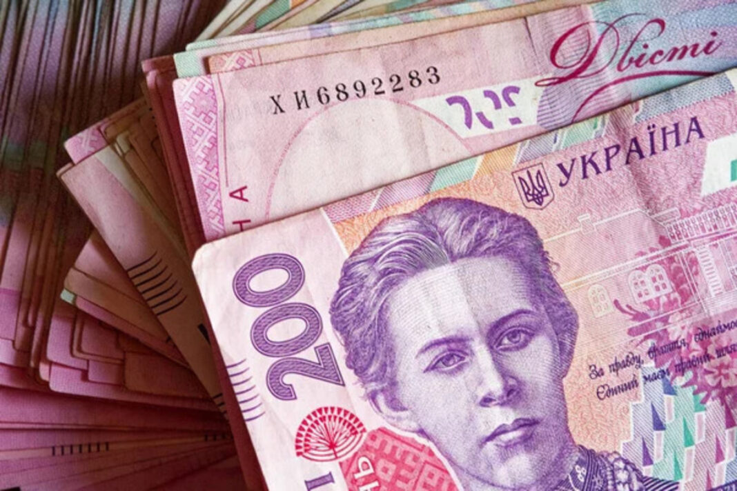 IT, реклама та освіта: у яких регіонах України найпомітніше зросли зарплати від початку року / Фото: depositphotos
