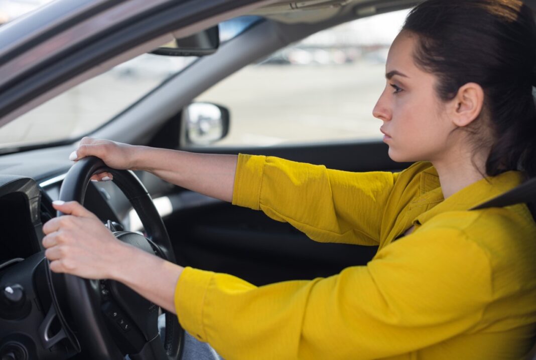 За даними МВС, у 2025 році понад 220 тис. українців отримали перше посвідчення водія