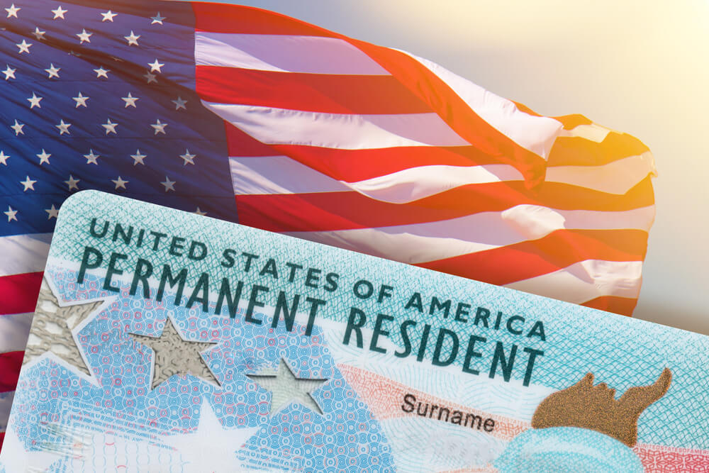 США змінює імміграційні правила