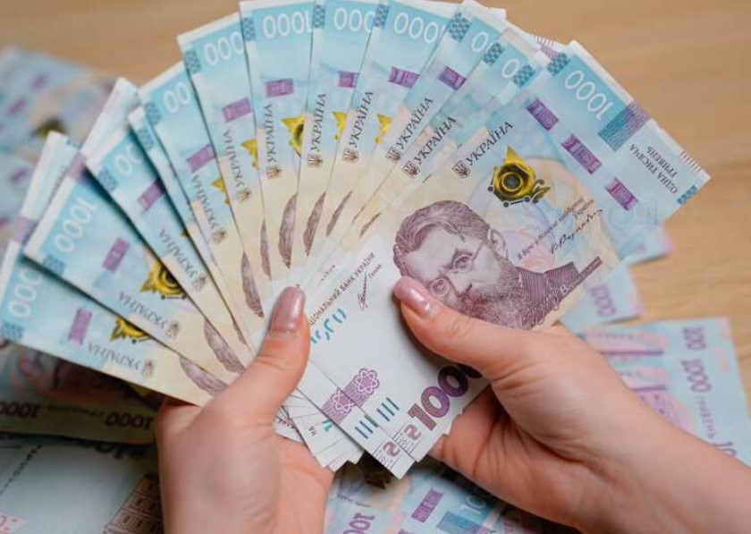 В Україні утримується тенденція до зростання середньої заробітної плати
