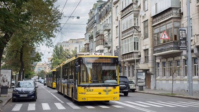 Новий автобус